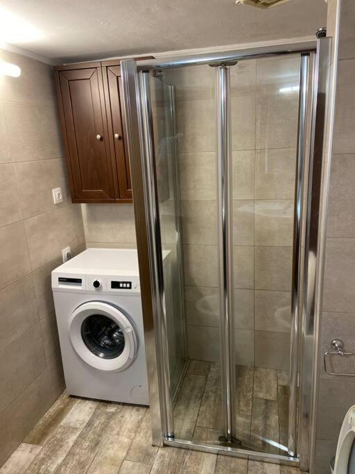 Luxury Apartment In นาฟปาคตอส ภายนอก รูปภาพ